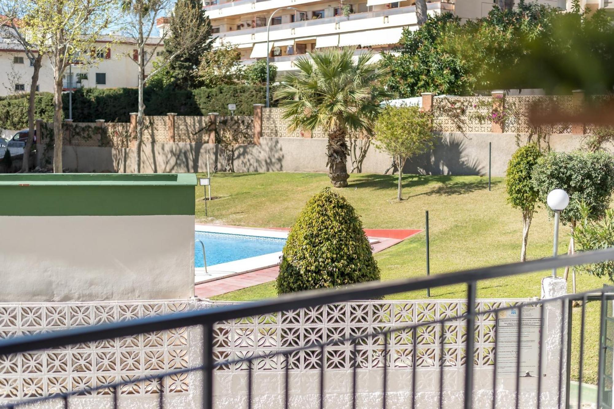 Torremolinos Yellow Fabuloso Andra المظهر الخارجي الصورة
