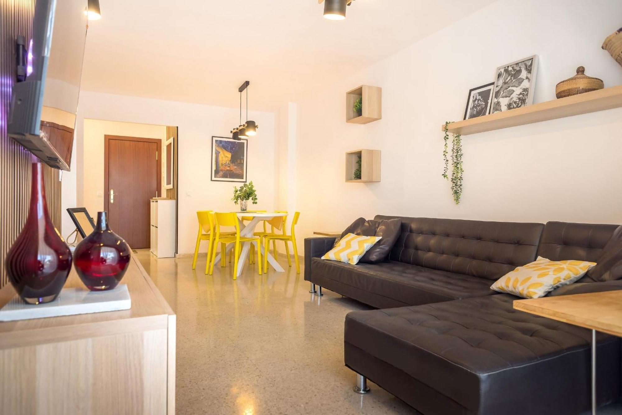 Torremolinos Yellow Fabuloso Andra المظهر الخارجي الصورة