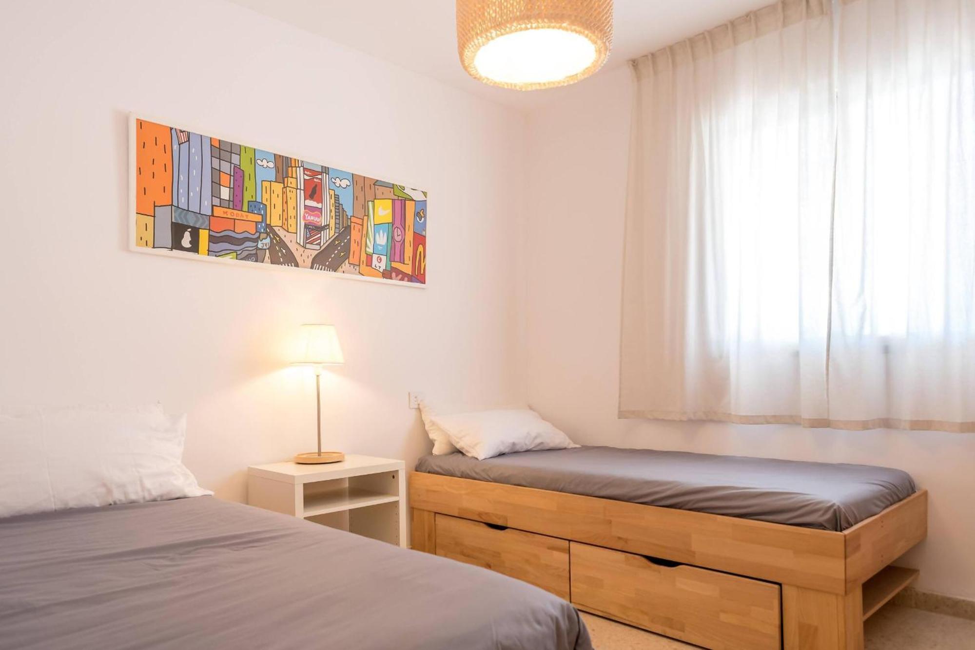 Torremolinos Yellow Fabuloso Andra المظهر الخارجي الصورة